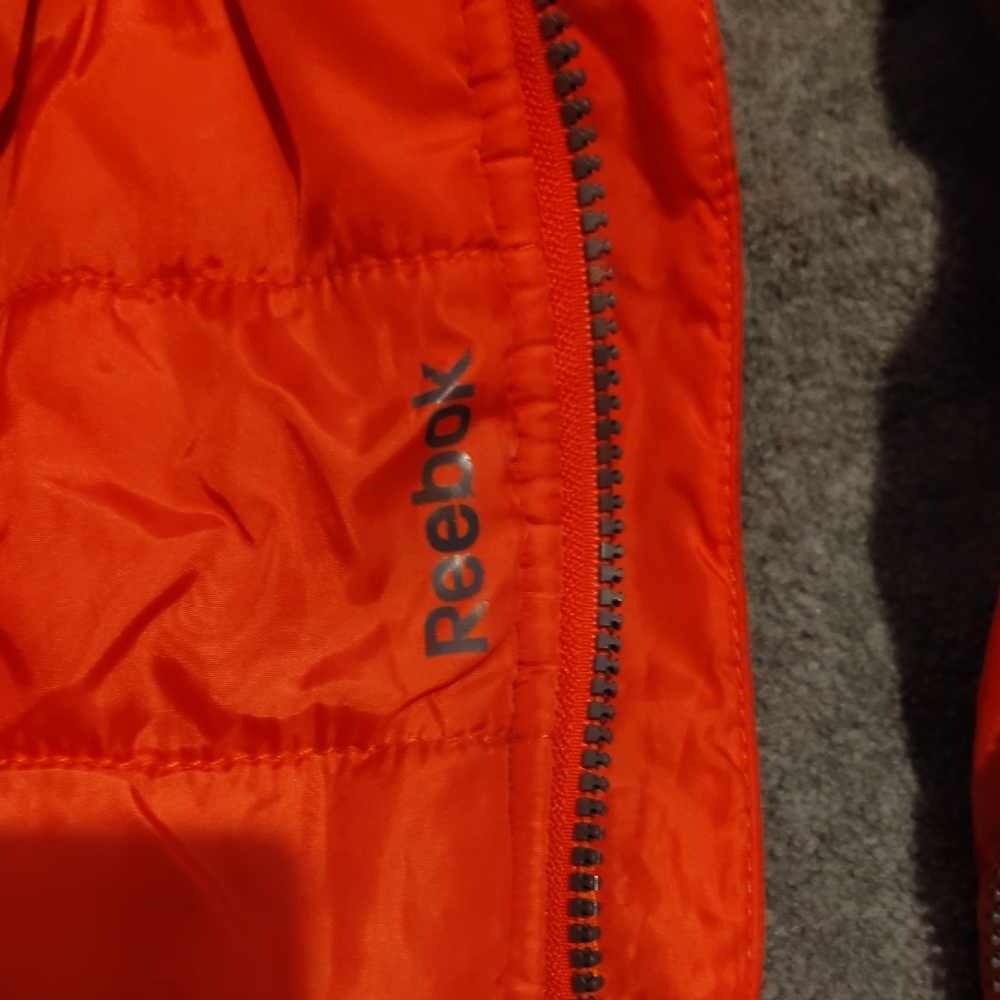 Reebok Orange Puffer Jacket with Gray Lining - Picture 4 of 4